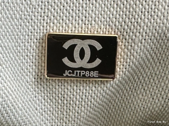 First Bag Ru BAG CHANEL SHOPPING MAXI 0727